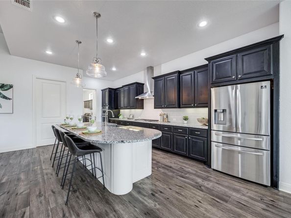 232 Cimarron Hills TRL E, Georgetown TX 78628