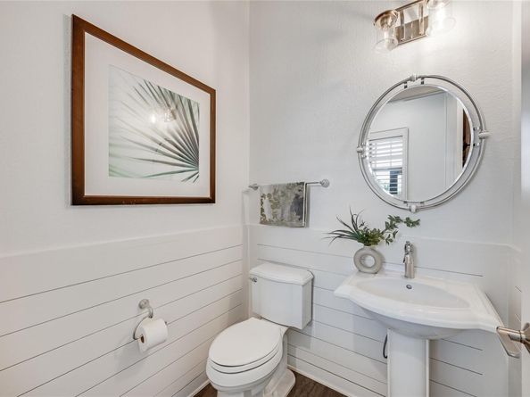 232 Cimarron Hills TRL E, Georgetown TX 78628