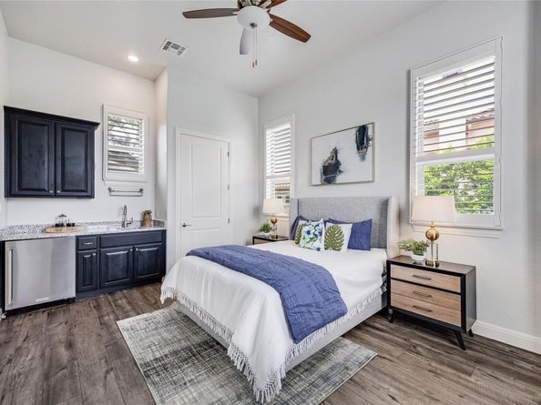 232 Cimarron Hills TRL E, Georgetown TX 78628