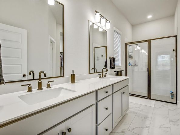 1016 Dog Iron ST, Georgetown TX 78633