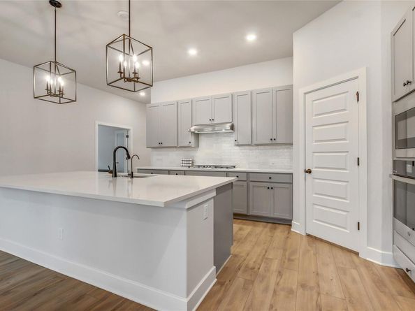 1016 Dog Iron ST, Georgetown TX 78633