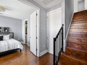 1023 Juniper ST, Austin TX 78702
