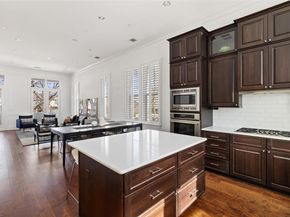 1023 Juniper ST, Austin TX 78702