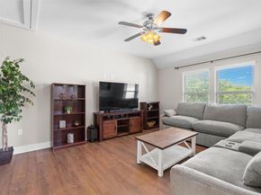 13001 Hymeadow DR 3, Austin TX 78729