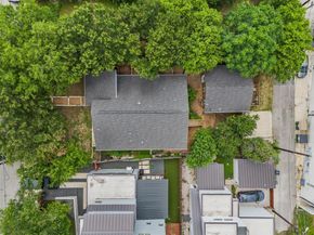 2111 E 8th ST, Austin TX 78702