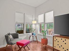 2111 E 8th ST, Austin TX 78702