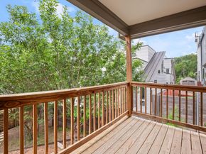 2111 E 8th ST, Austin TX 78702