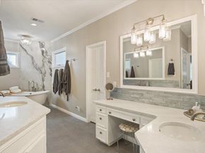 1306 Ash ST, Georgetown TX 78626