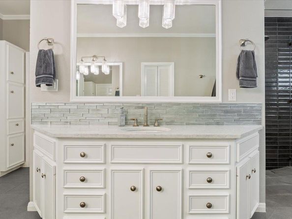 1306 Ash ST, Georgetown TX 78626