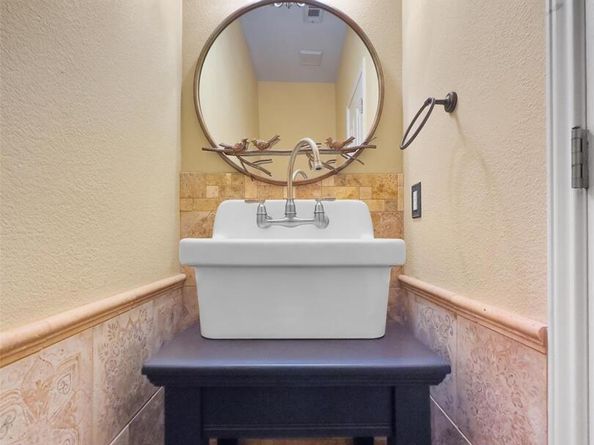 318 Ridge Run DR, Georgetown TX 78628