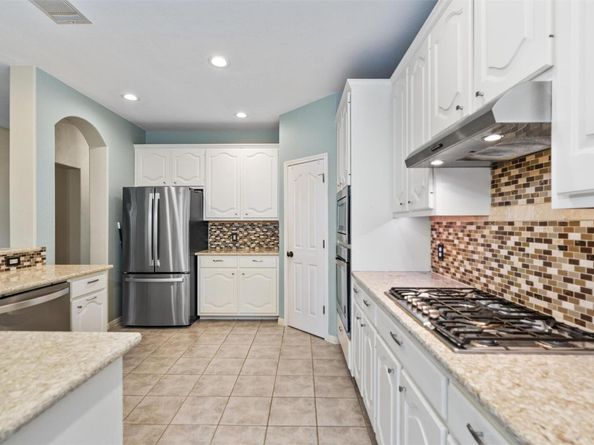 318 Ridge Run DR, Georgetown TX 78628