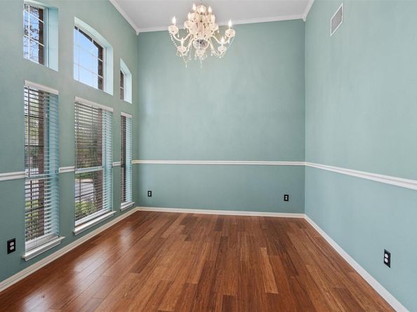 318 Ridge Run DR, Georgetown TX 78628