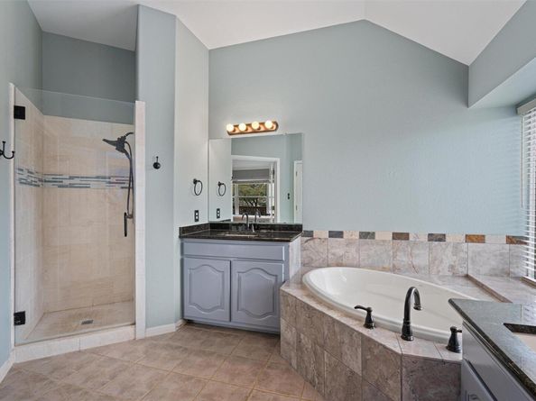 318 Ridge Run DR, Georgetown TX 78628