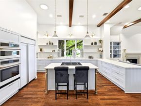 9001 Thickwoods CV, Austin TX 78735