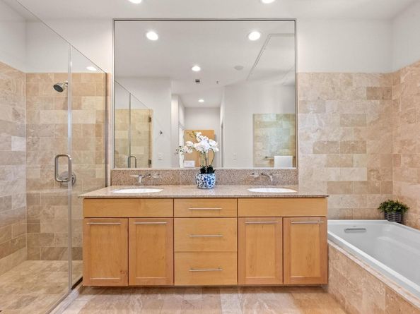 1600 Barton Springs RD 5601, Austin TX 78704