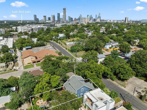 2305 E 8th ST, Austin TX 78702