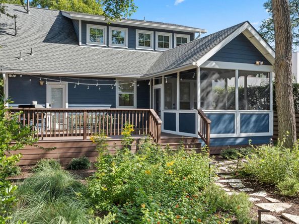 2305 E 8th ST, Austin TX 78702