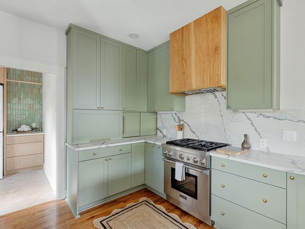 2305 E 8th ST, Austin TX 78702