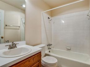 8811 Clearbrook TRL, Austin TX 78729