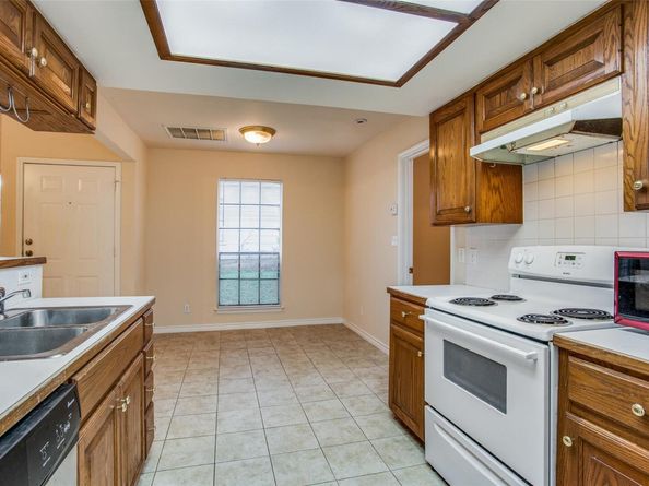 8811 Clearbrook TRL, Austin TX 78729