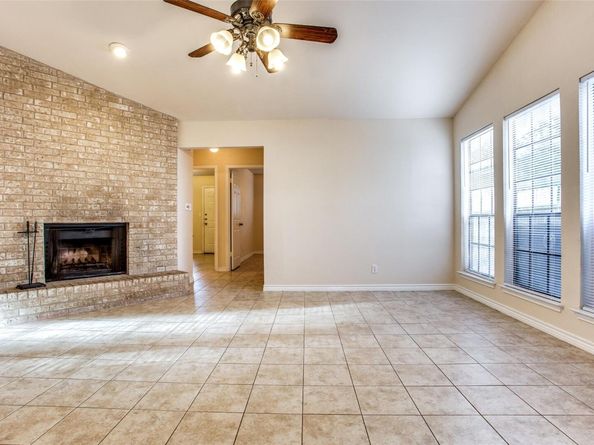 8811 Clearbrook TRL, Austin TX 78729