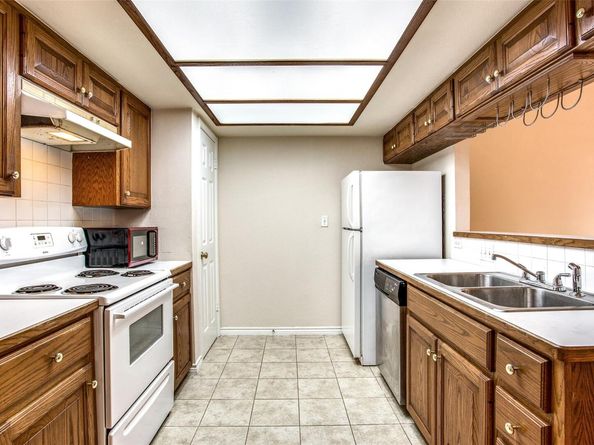 8811 Clearbrook TRL, Austin TX 78729