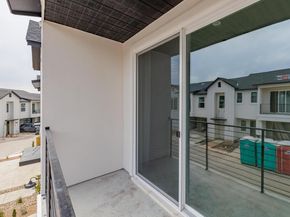 12001 Vista Parke DR 1204, Austin TX 78726