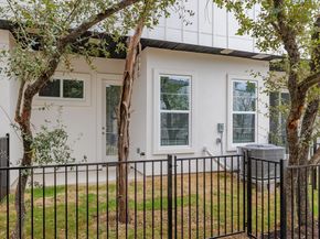 12001 Vista Parke DR 1204, Austin TX 78726