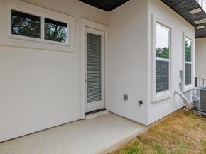 12001 Vista Parke DR 1204, Austin TX 78726