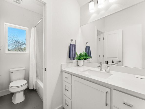 3711 Garden Villa LN A, Austin TX 78704