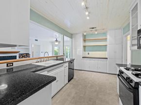 2101 Stamford LN, Austin TX 78703