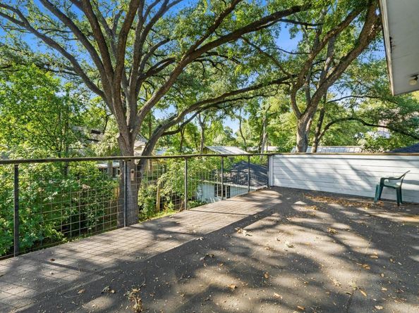 2101 Stamford LN, Austin TX 78703