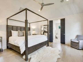 2000 Raleigh Ave, Austin TX 78703