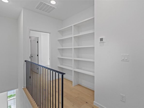 3500 Pecan Springs RD 4, Austin TX 78723