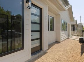 1401 E 3rd ST 1, Austin TX 78702