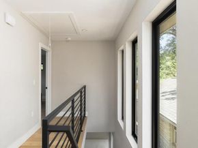 1401 E 3rd ST 1, Austin TX 78702