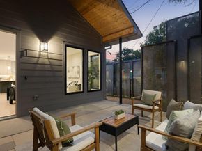 1401 E 3rd ST 1, Austin TX 78702