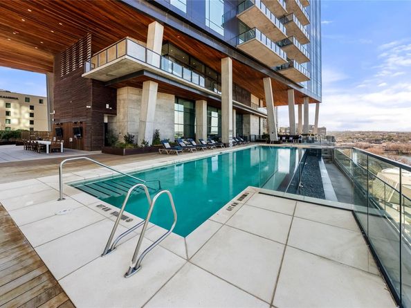 70 Rainey ST 2106, Austin TX 78701