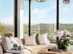 6607 W Courtyard Dr, Austin TX 78730