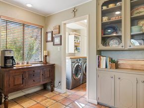 820 Castle Ridge RD, Austin TX 78746