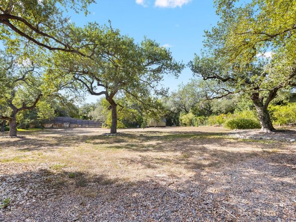 820 Castle Ridge RD, Austin TX 78746
