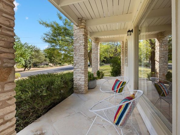 820 Castle Ridge RD, Austin TX 78746