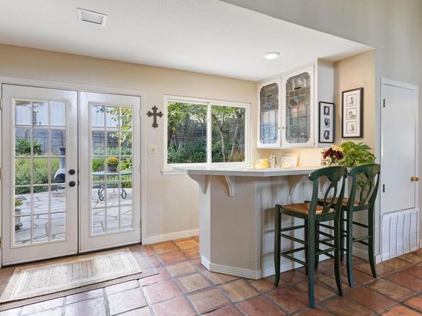 820 Castle Ridge RD, Austin TX 78746