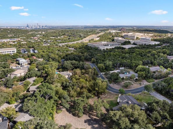 820 Castle Ridge RD, Austin TX 78746