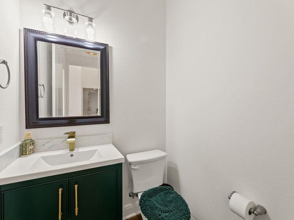 3013 Vista Heights DR, Leander TX 78641