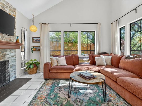 6602 Cat Creek TRL, Austin TX 78731