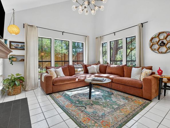 6602 Cat Creek TRL, Austin TX 78731
