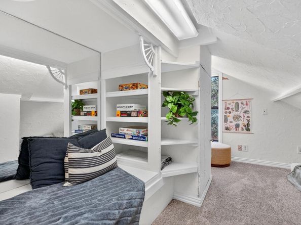 6602 Cat Creek TRL, Austin TX 78731