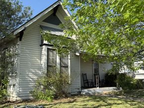 505 E 8th ST, Georgetown TX 78626