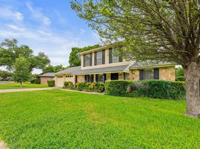 10804 Cobblestone LN, Austin TX 78750